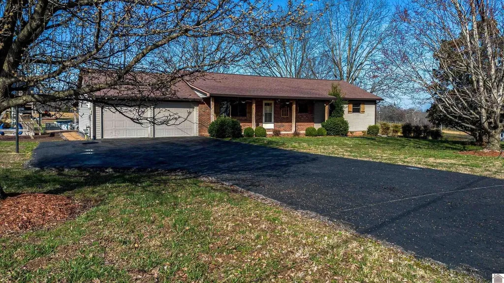 91 Thorn Road Gilbertsville KY 42044