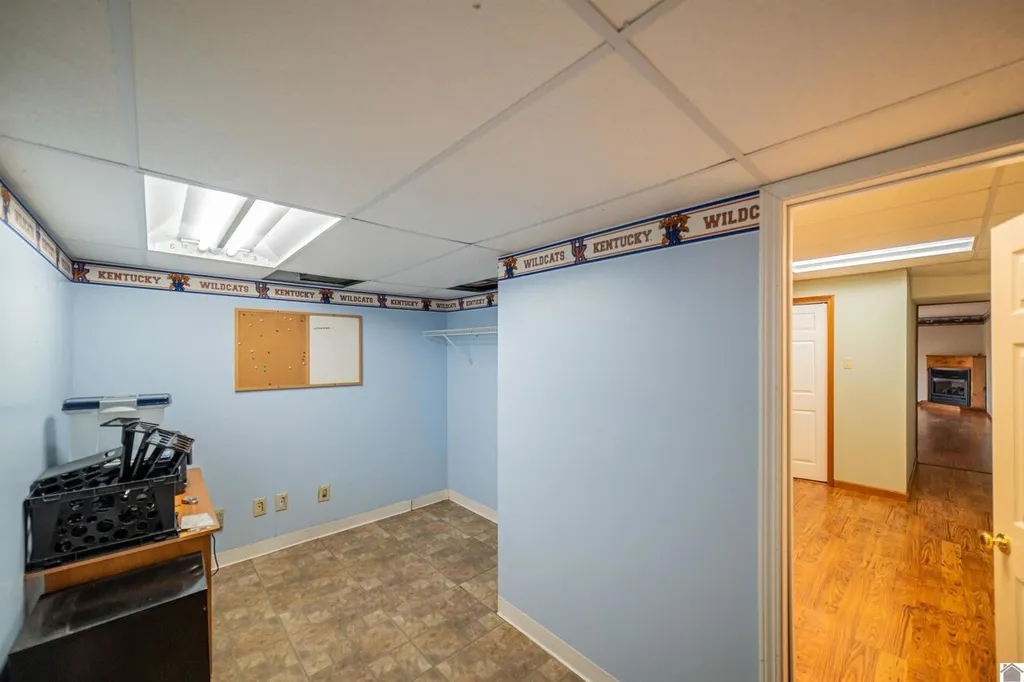 91 Thorn Road Gilbertsville KY 42044