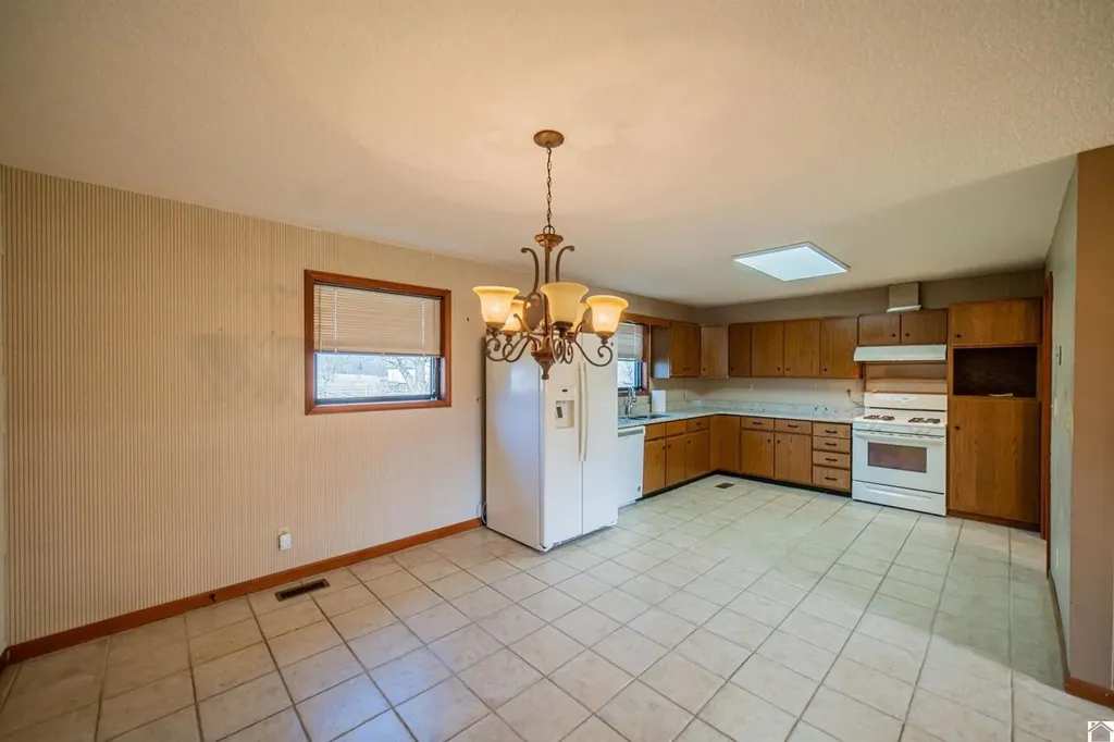 91 Thorn Road Gilbertsville KY 42044