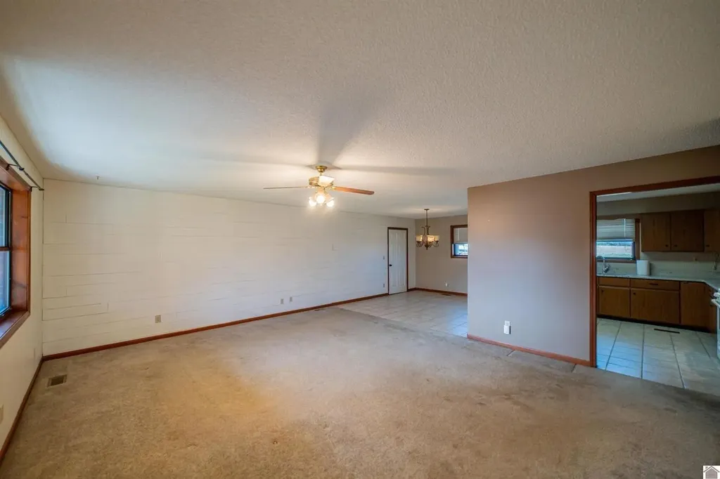 91 Thorn Road Gilbertsville KY 42044