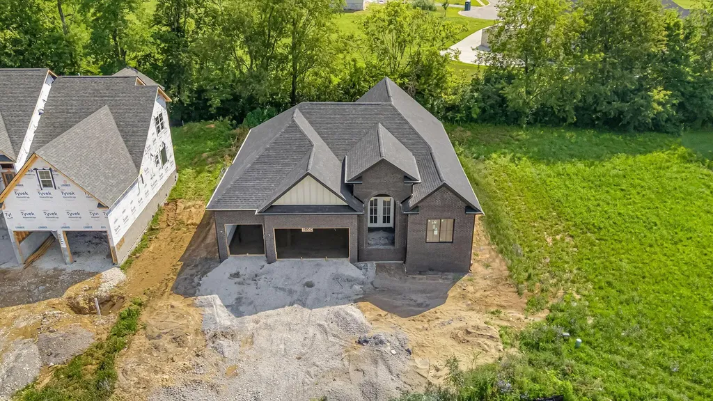 1000 Shelburne Way Nicholasville KY 40356