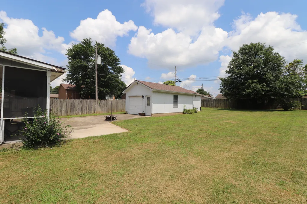 339 Courchelle Drive Nicholasville KY 40356