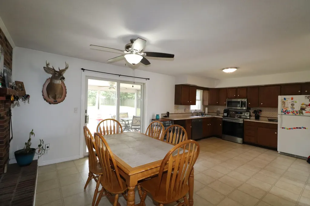 339 Courchelle Drive Nicholasville KY 40356