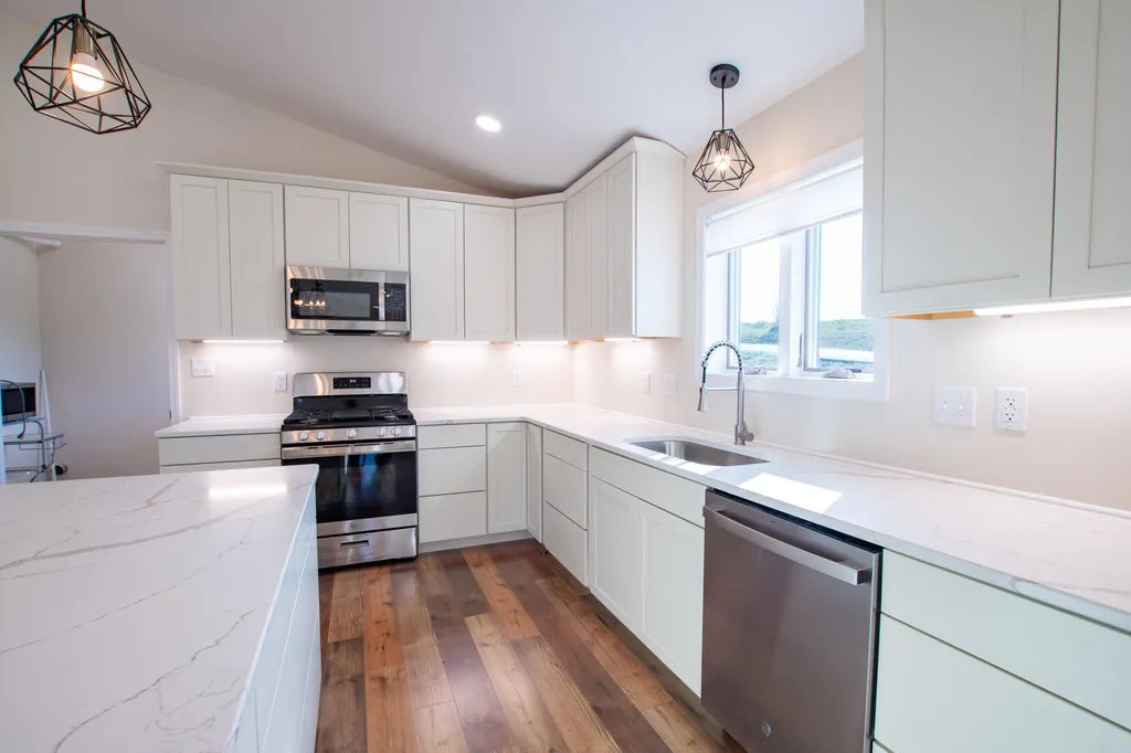 214 Kentucky Avenue Gilbertsville KY 42044