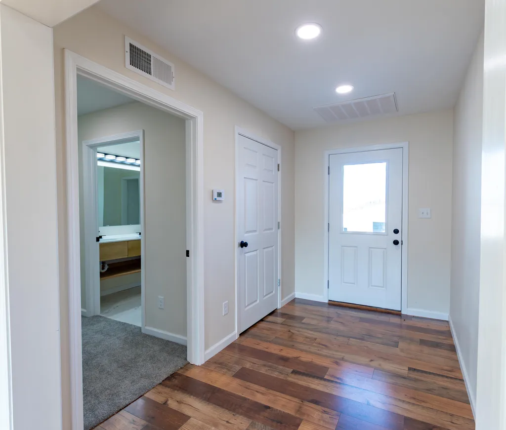 214 Kentucky Avenue Gilbertsville KY 42044