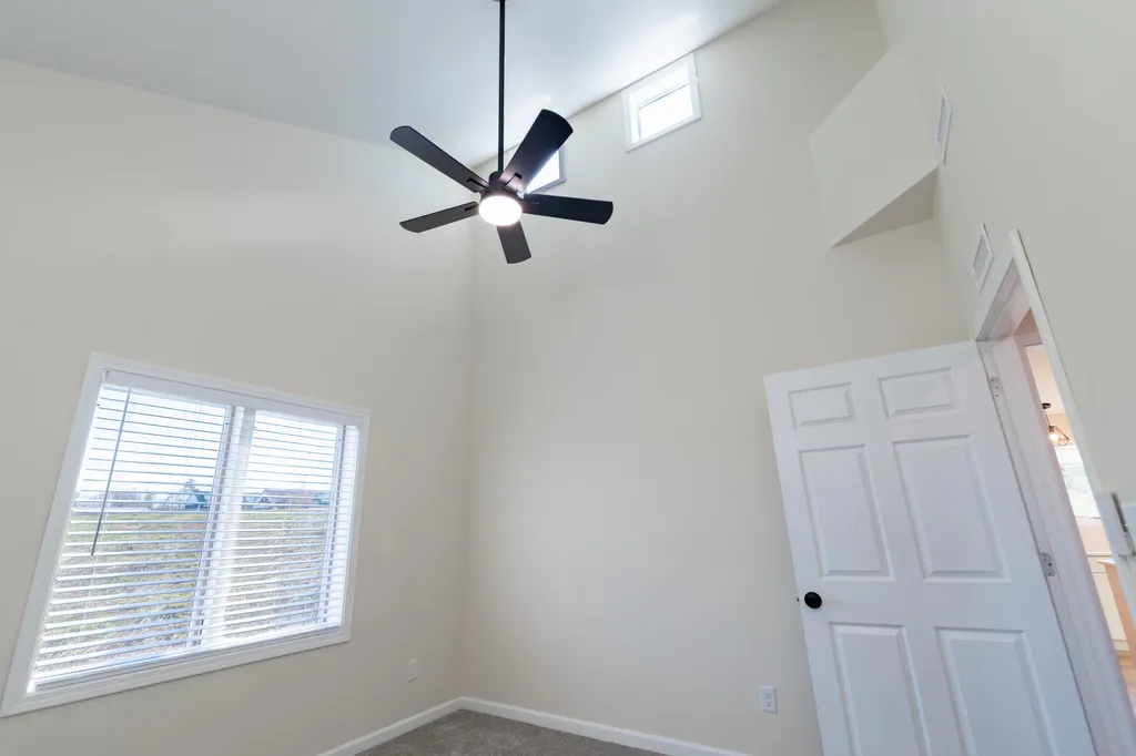 214 Kentucky Avenue Gilbertsville KY 42044