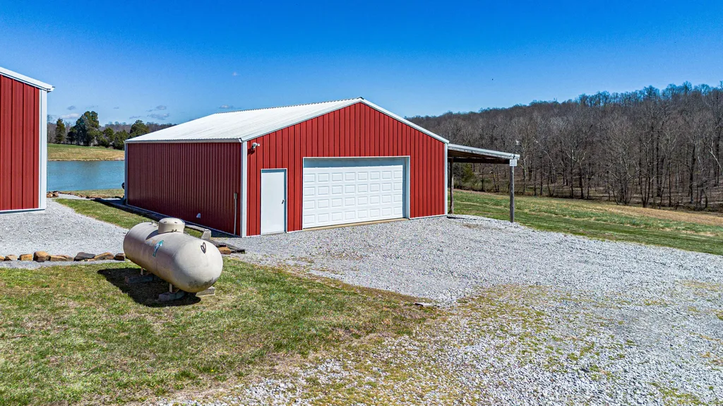 400 Jeff Clements Marion KY 42064