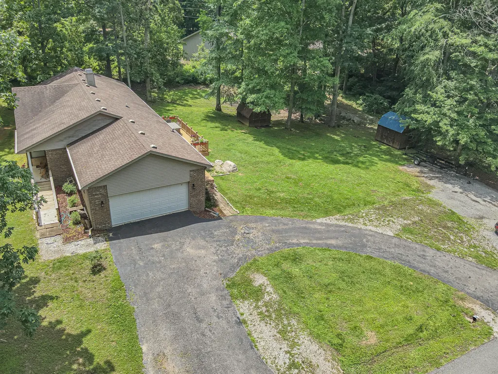 90 Jolly Roger Drive Hardin KY 42048