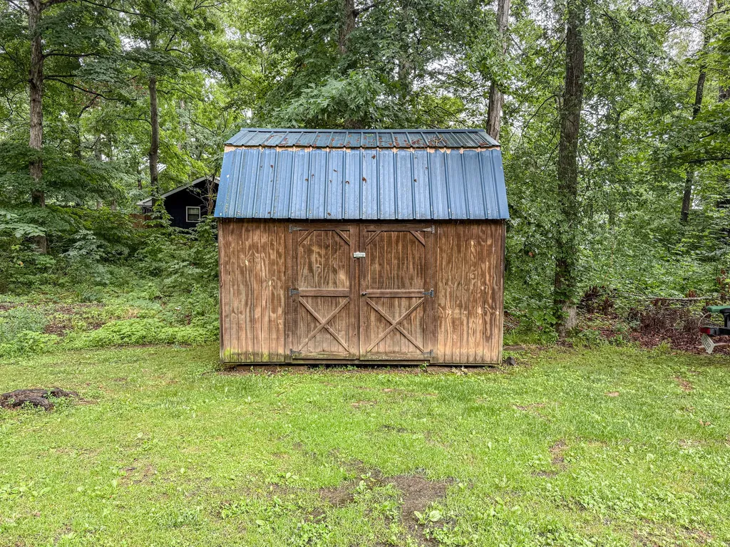 90 Jolly Roger Drive Hardin KY 42048