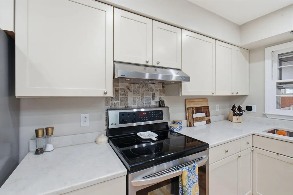 3303 Pimlico Parkway Lexington KY 40517
