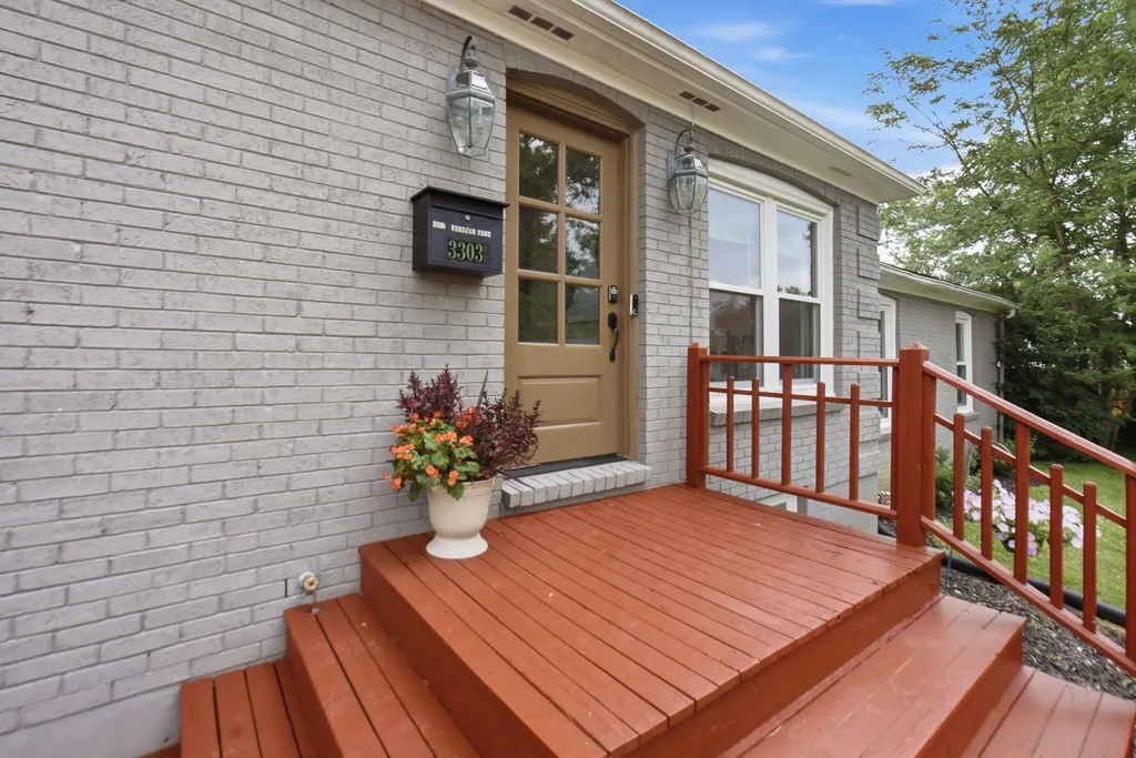 3303 Pimlico Parkway Lexington KY 40517