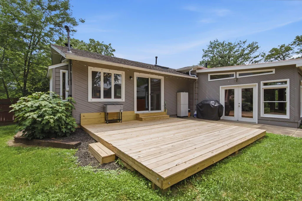 3303 Pimlico Parkway Lexington KY 40517