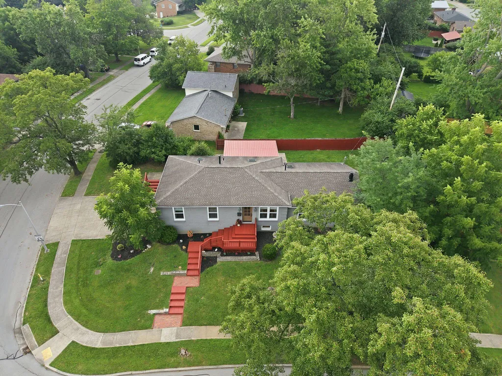 3303 Pimlico Parkway Lexington KY 40517
