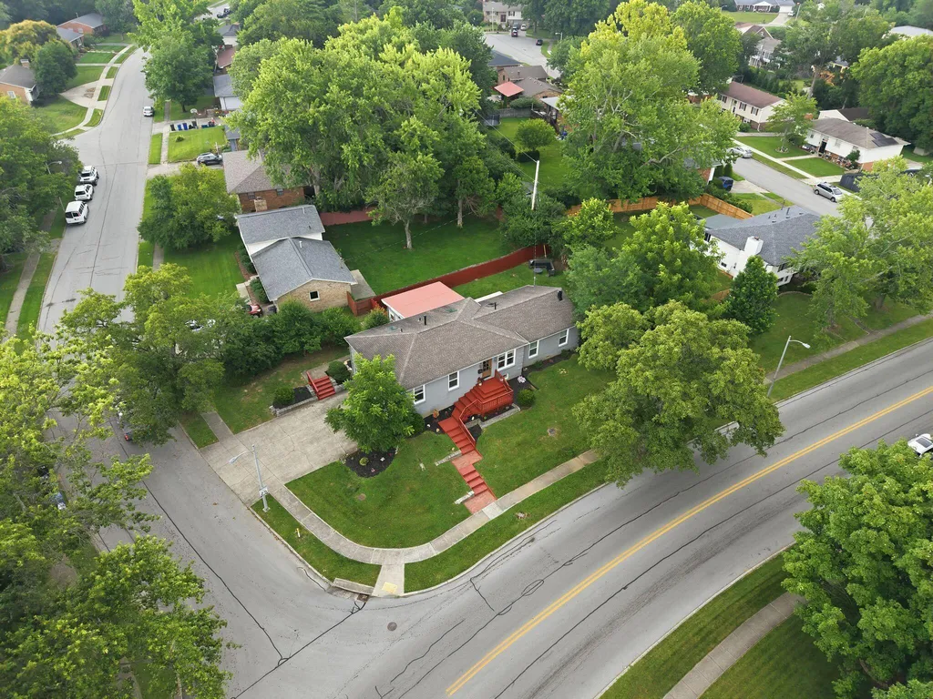 3303 Pimlico Parkway Lexington KY 40517
