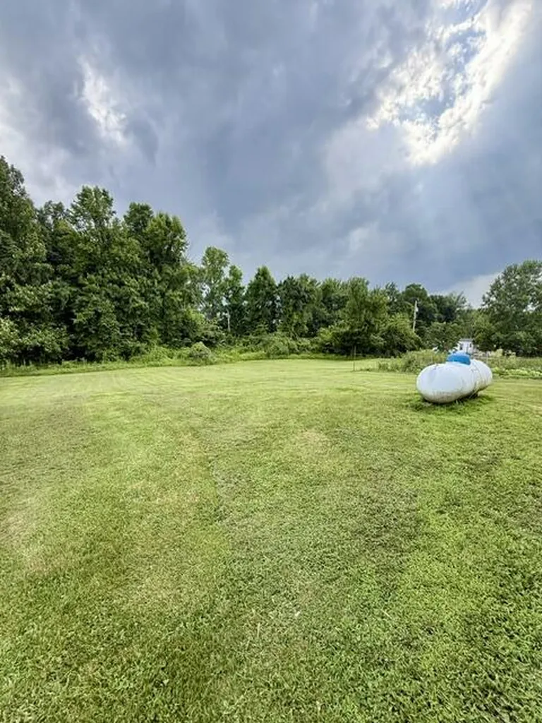 157 Deskins Lane Frenchburg KY 40322