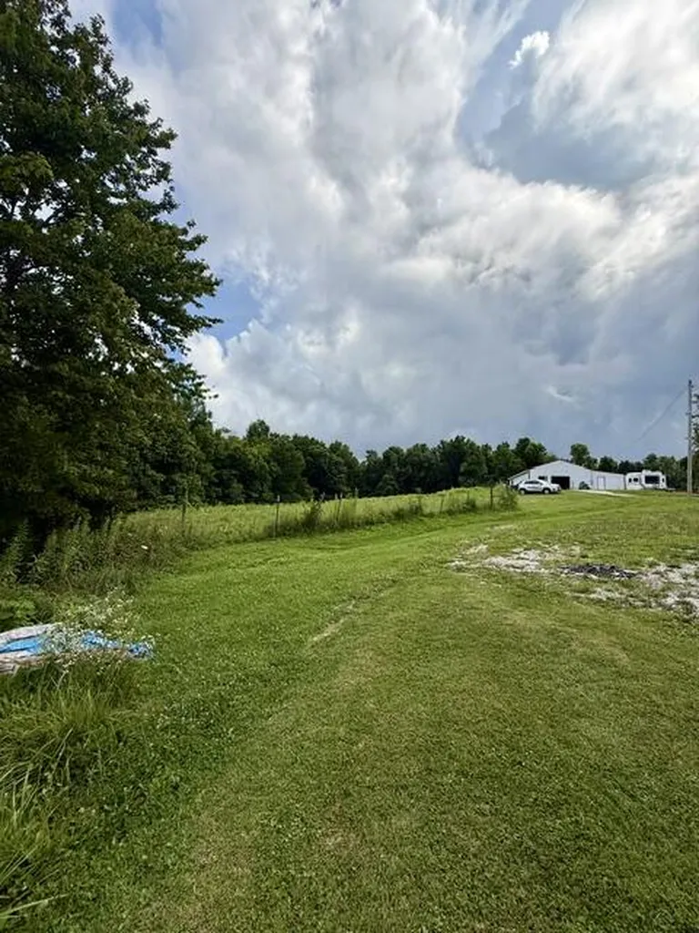 157 Deskins Lane Frenchburg KY 40322