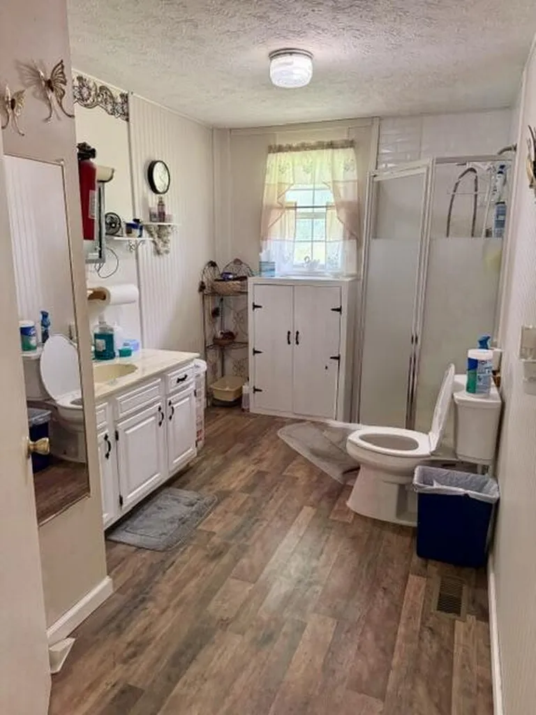 157 Deskins Lane Frenchburg KY 40322