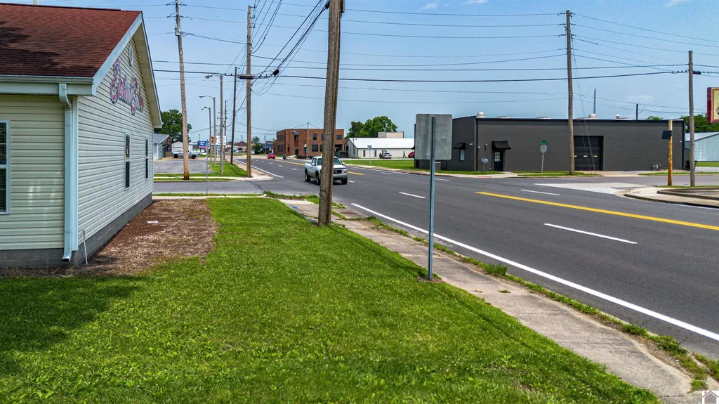 801 S 3rd Street Paducah KY 42003