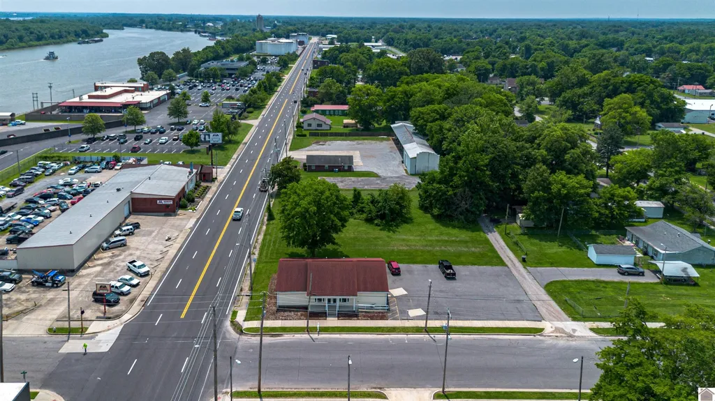 801 S 3rd Street Paducah KY 42003