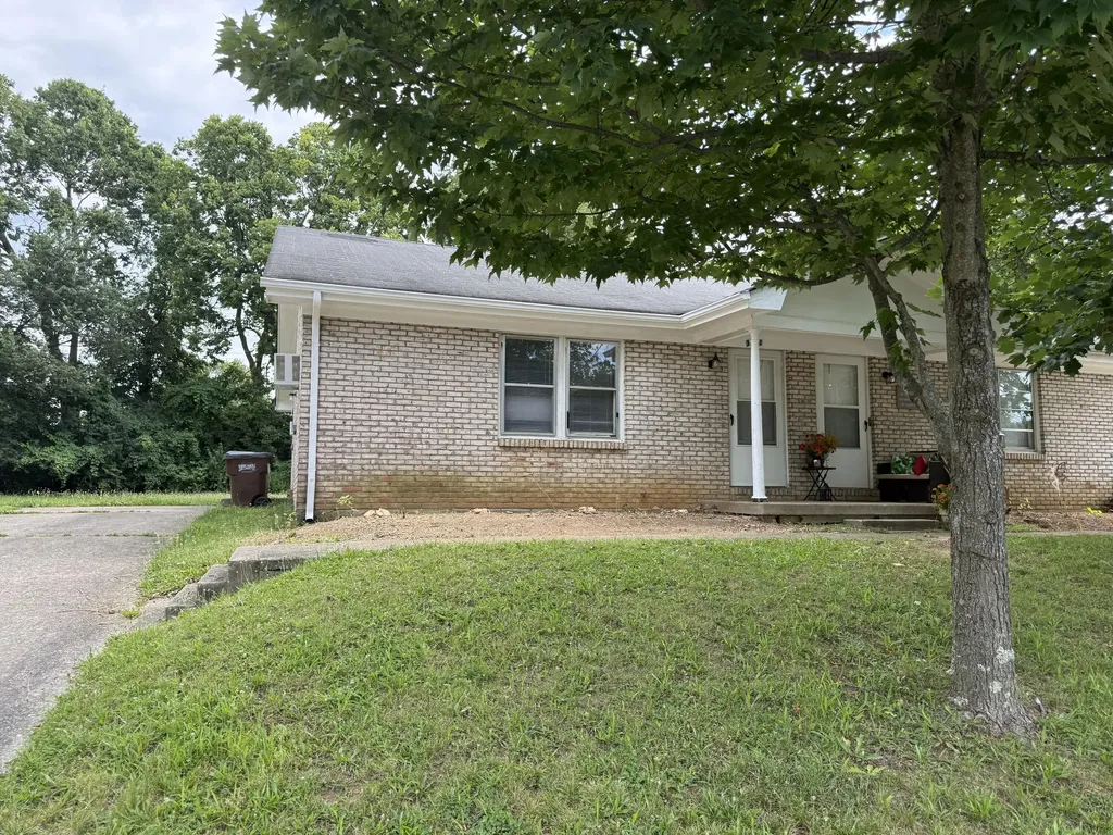 311 Rebel Road Nicholasville KY 40356