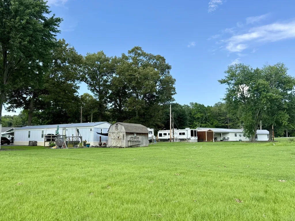 6745 Benton Road Paducah KY 42003