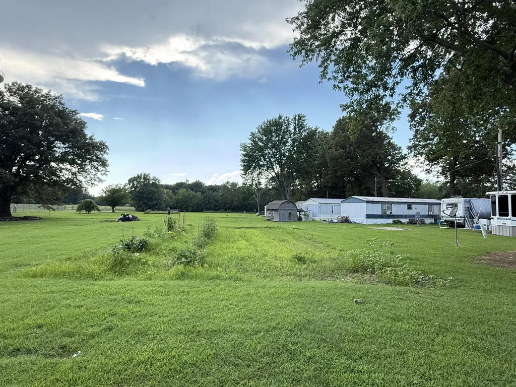 6745 Benton Road Paducah KY 42003