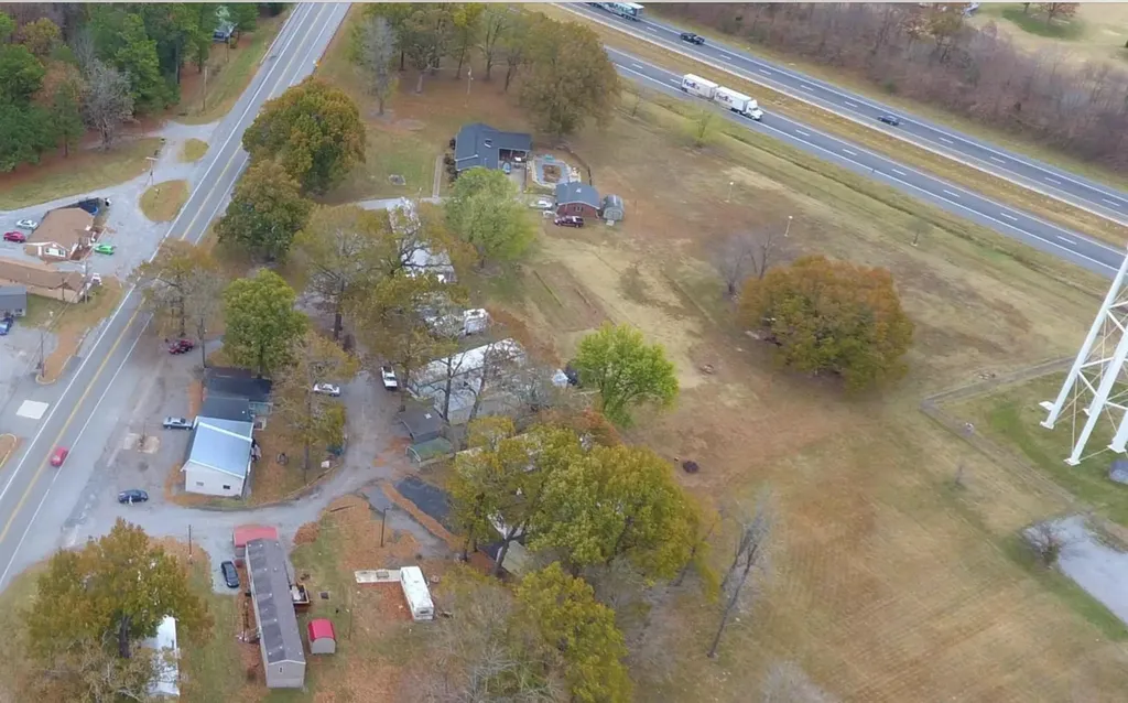 6745 Benton Road Paducah KY 42003