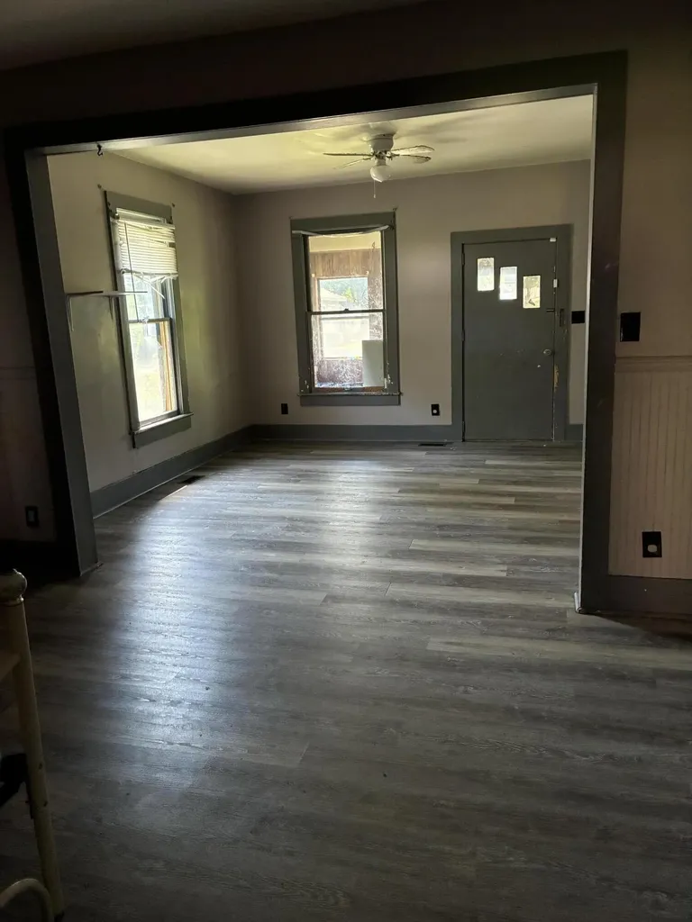 1907 Adams Street Paducah KY 42001