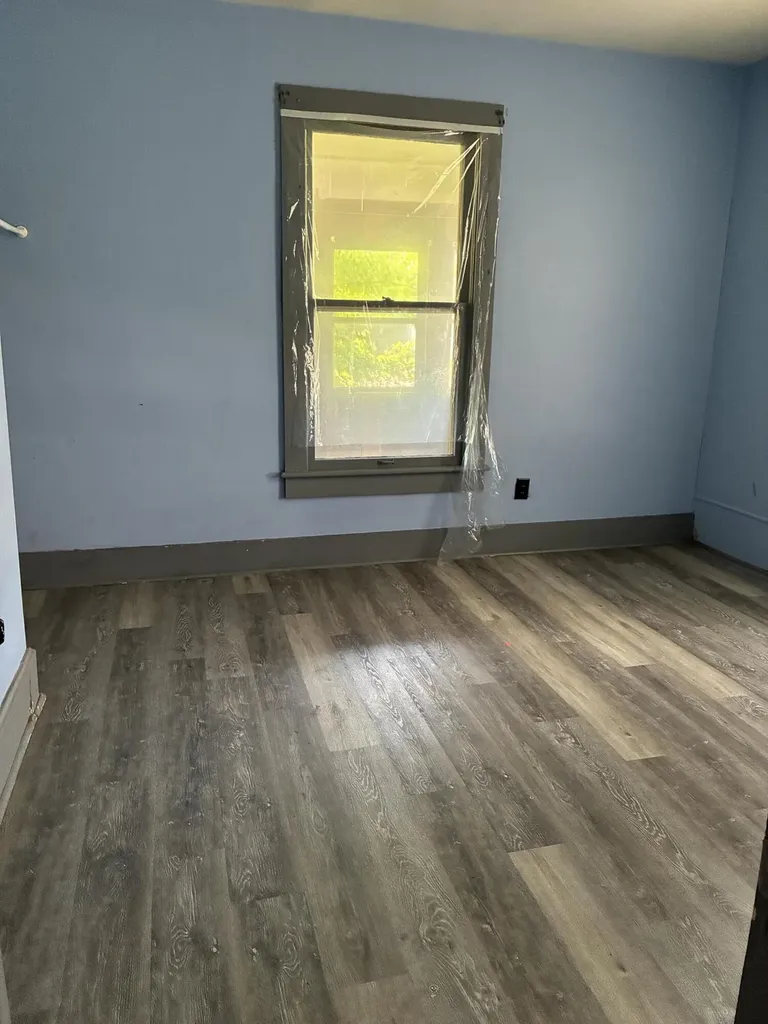 1907 Adams Street Paducah KY 42001