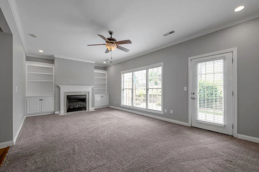 4464 Stuart Hall Boulevard Lexington KY 40509