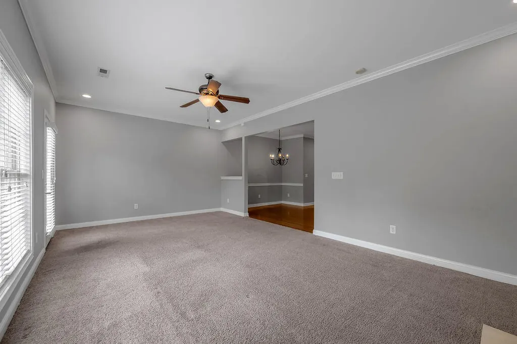 4464 Stuart Hall Boulevard Lexington KY 40509