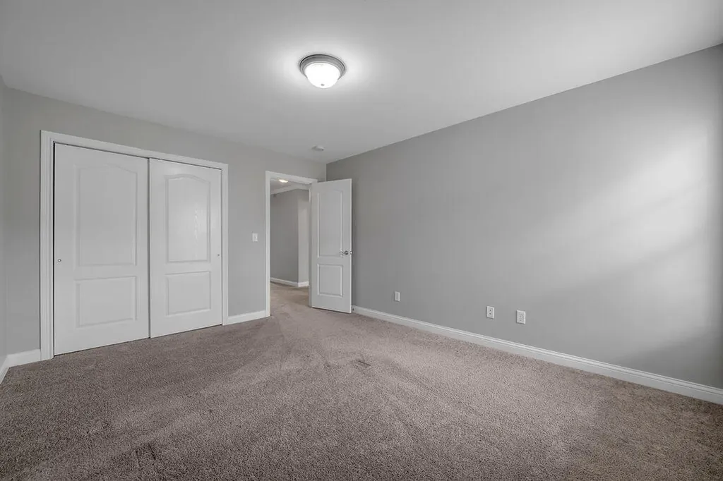 4464 Stuart Hall Boulevard Lexington KY 40509