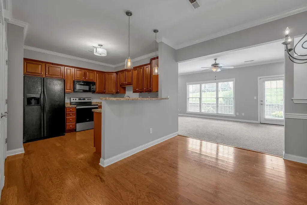 4464 Stuart Hall Boulevard Lexington KY 40509
