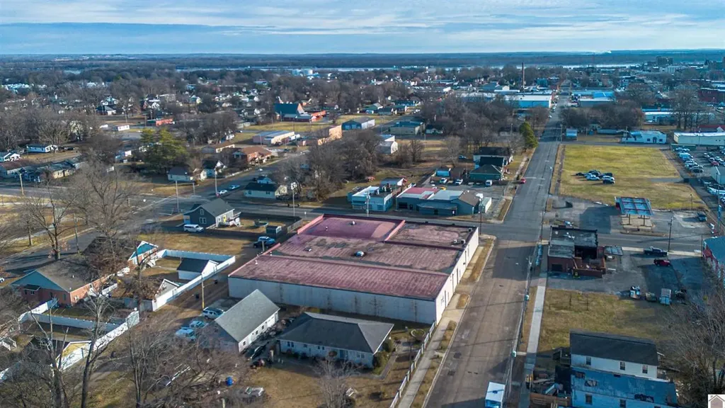 303 N 13th Street Paducah KY 42001