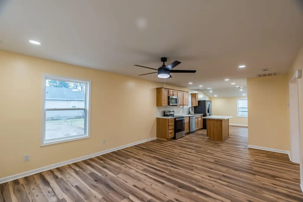 807 Maple Court Hopkinsville KY 42240