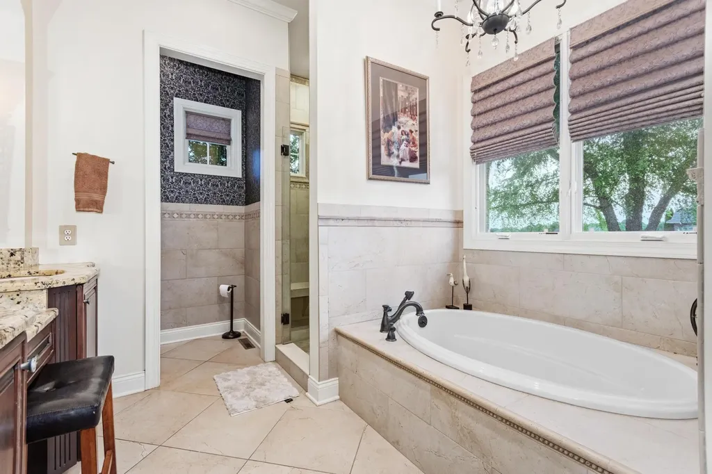250 Spyglass Drive Ledbetter KY 42058