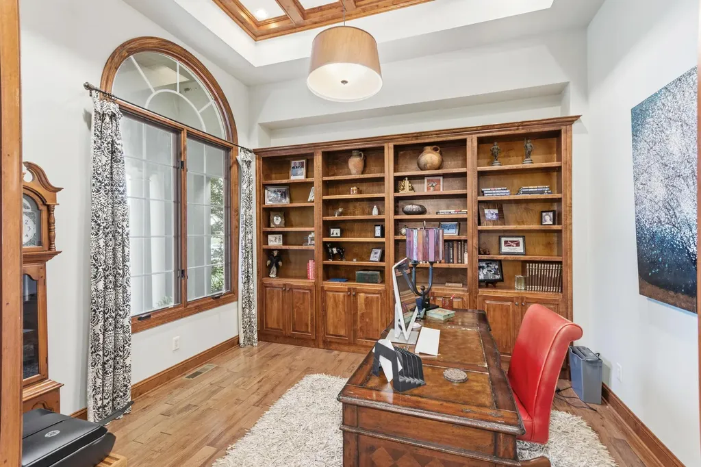 250 Spyglass Drive Ledbetter KY 42058