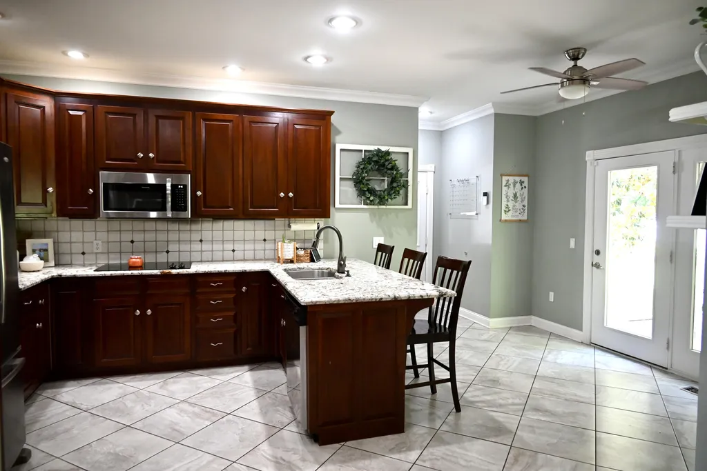 124 Kyabram Drive Benton KY 42025