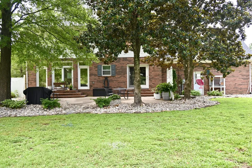 124 Kyabram Drive Benton KY 42025