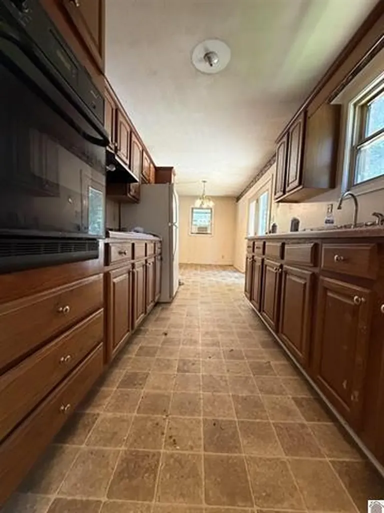 1742 Ed Mitchell Road Princeton KY 42445
