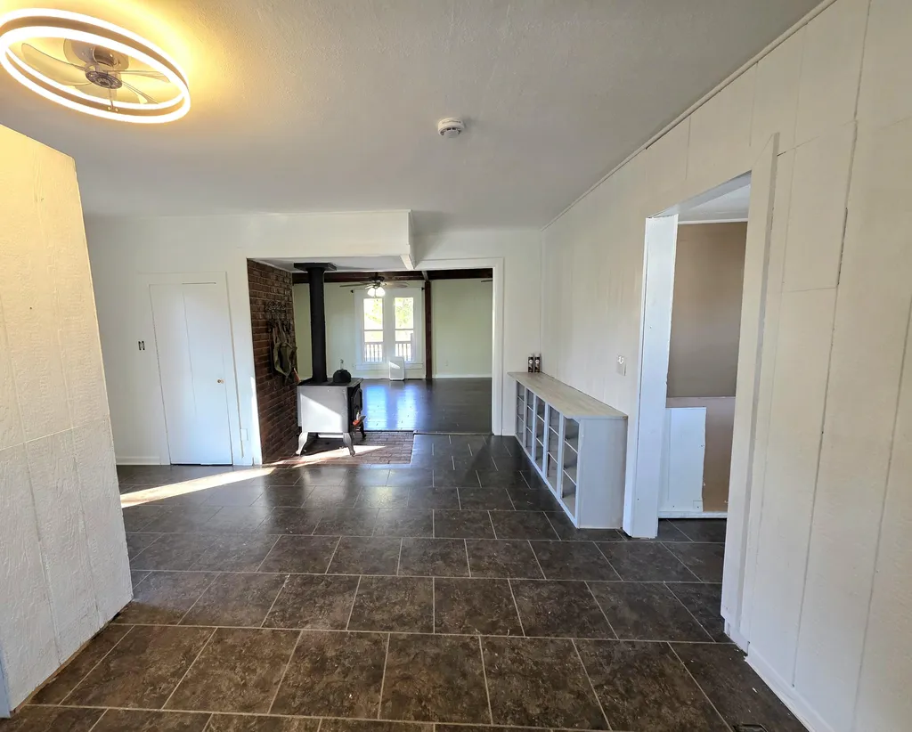 2537 Old Newburg Road Murray KY 42071