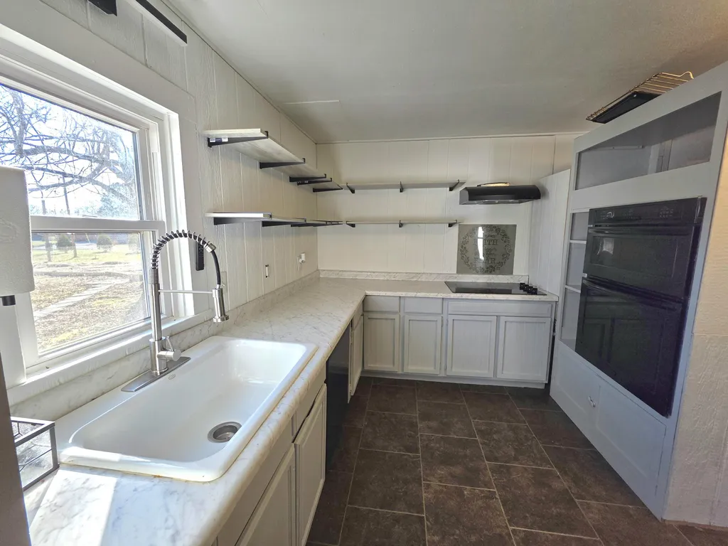 2537 Old Newburg Road Murray KY 42071