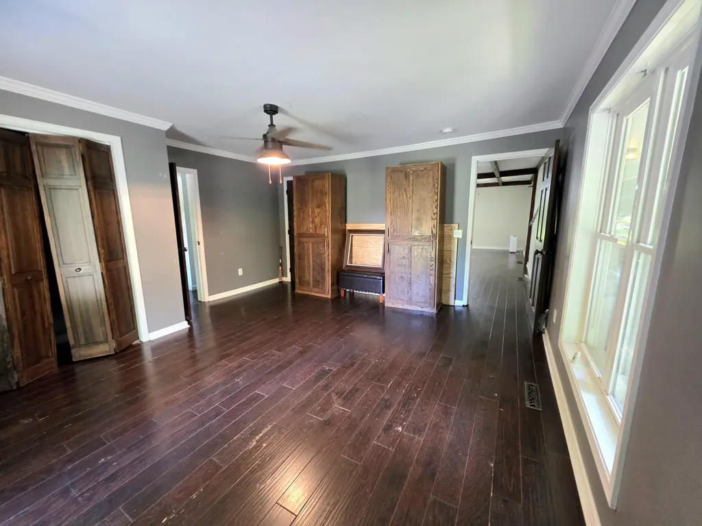 2537 Old Newburg Road Murray KY 42071