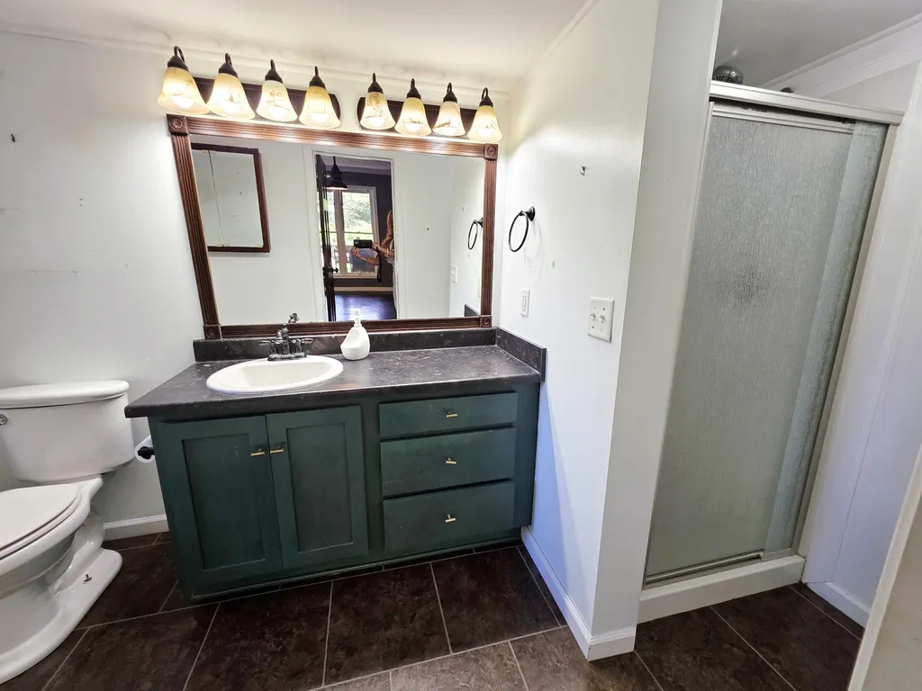 2537 Old Newburg Road Murray KY 42071