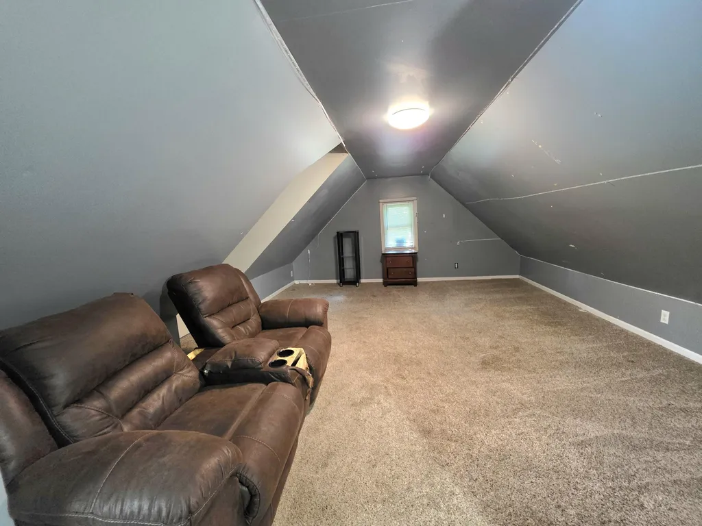 2537 Old Newburg Road Murray KY 42071