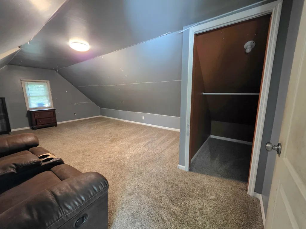 2537 Old Newburg Road Murray KY 42071