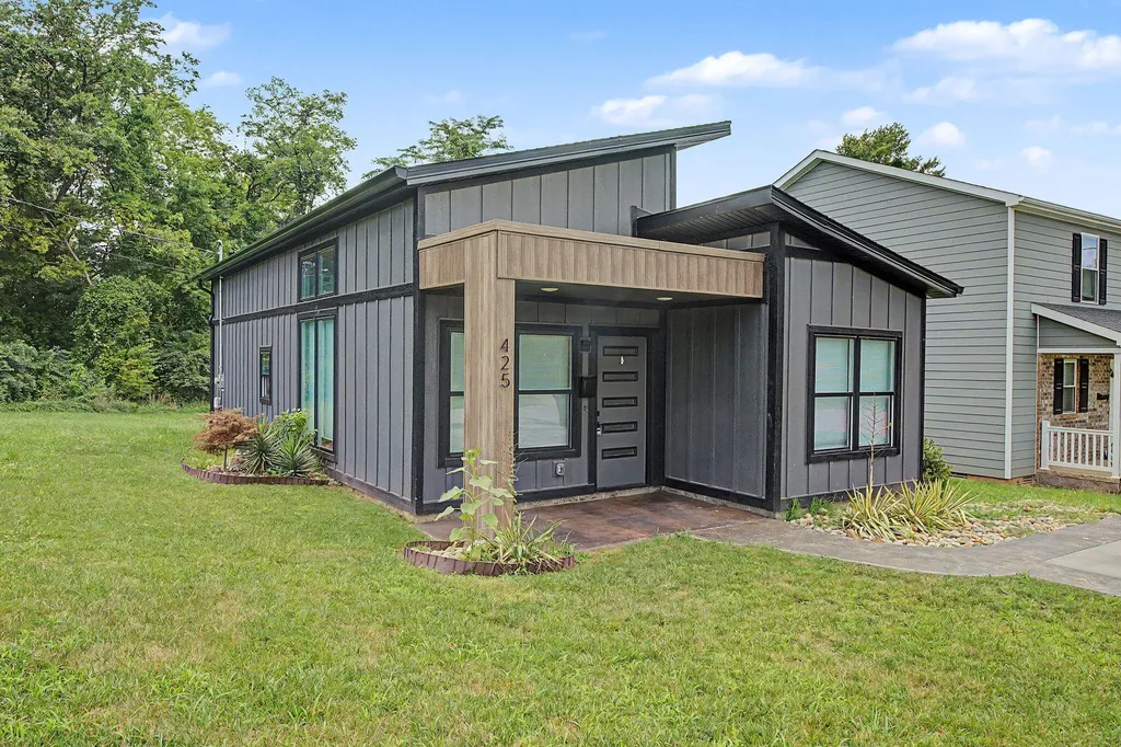 425 W Edmunds Street Hopkinsville KY 42240