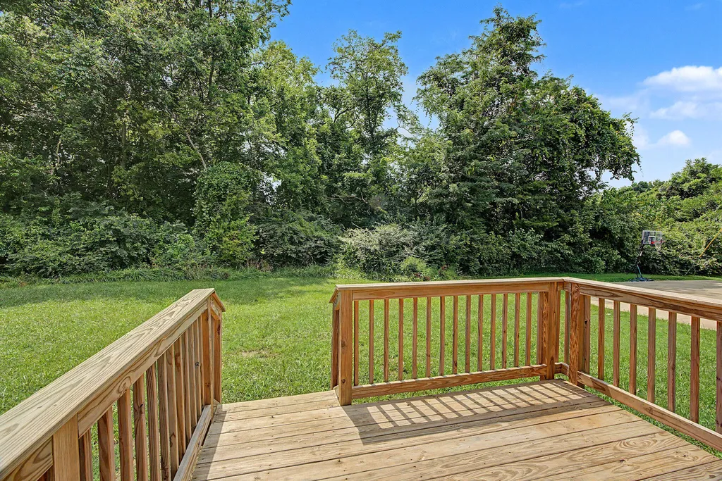 425 W Edmunds Street Hopkinsville KY 42240