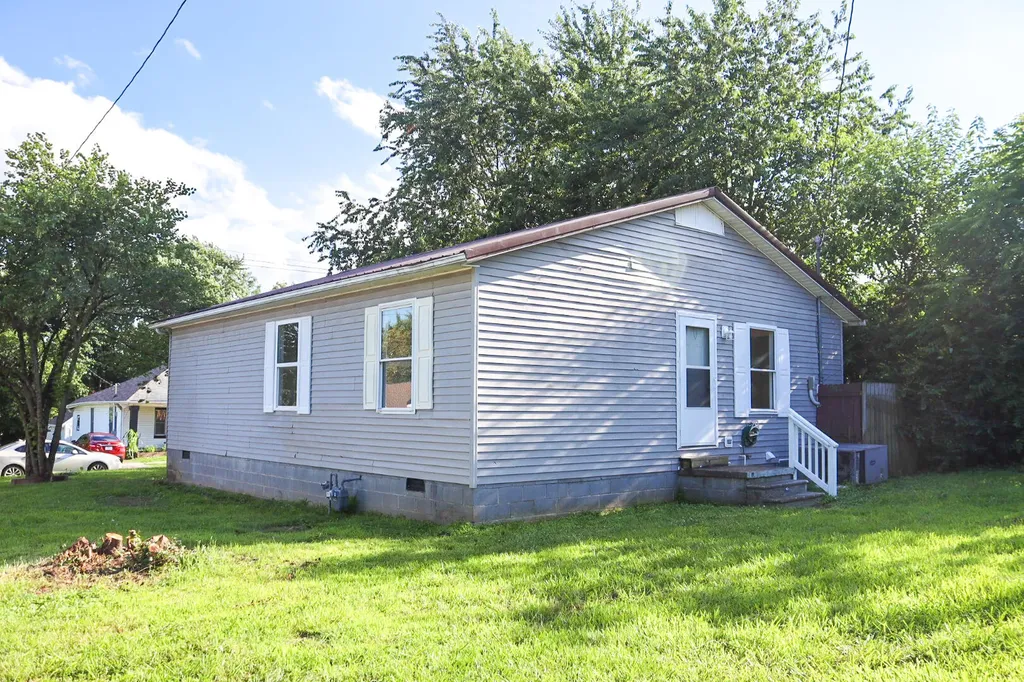 311 Willow Street Mayfield KY 42066