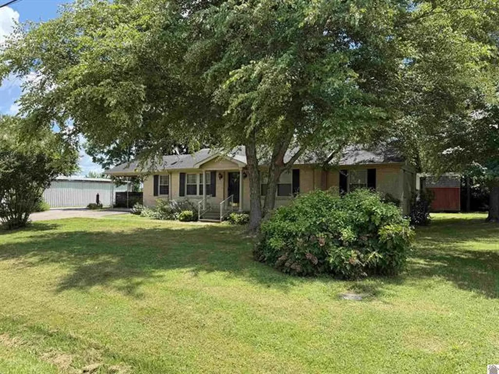 1560 Dawson Road Princeton KY 42445